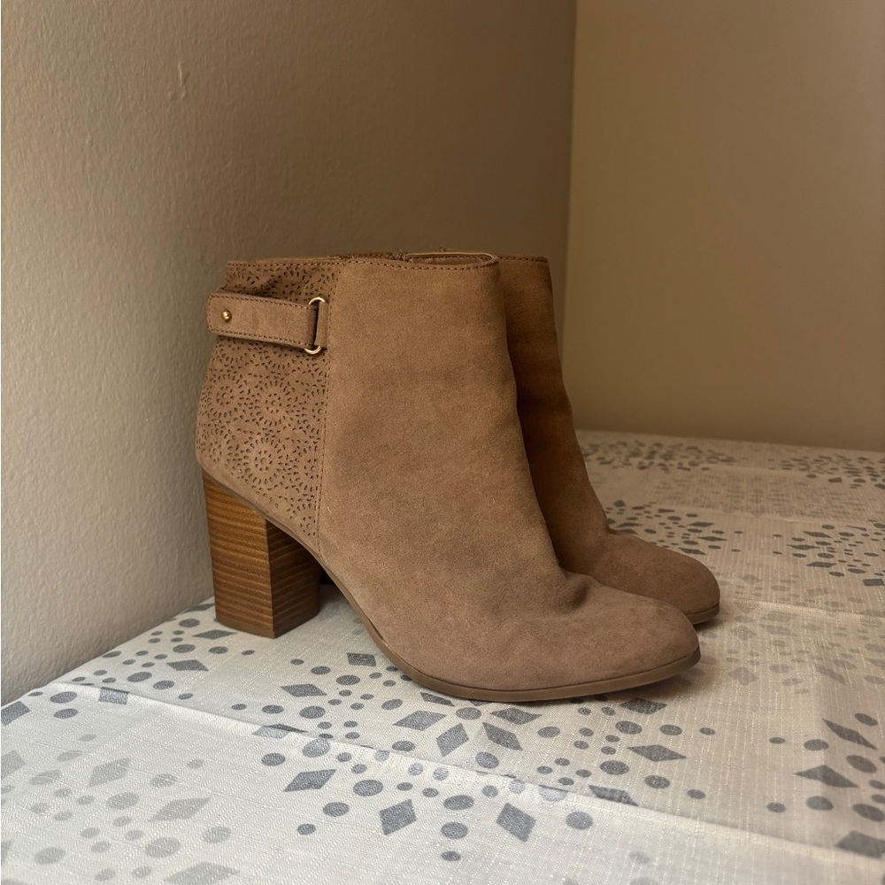 Brown boots